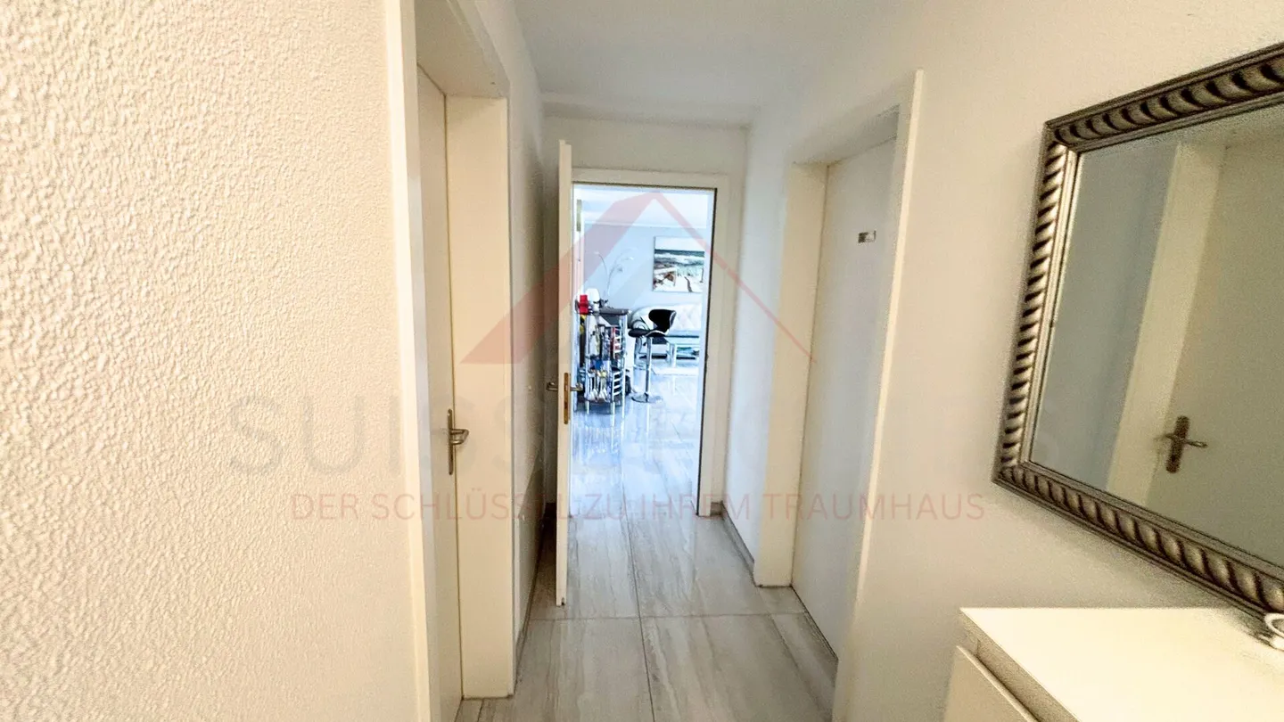 Dreamlike lake view over Lake Lucerne | Exclusive 2.5 room apartment with 35 m² terrace - Photo 8 of 20