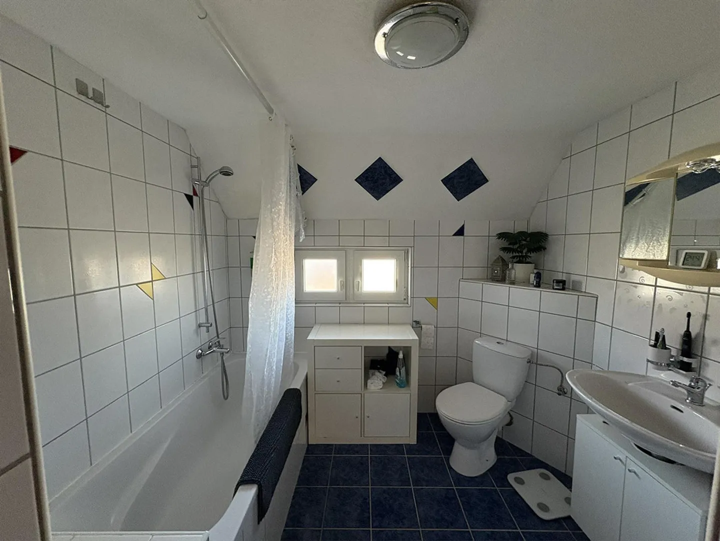 Casa a schiera accogliente di 3,5 stanze con giardino privato - Foto 10 di 11