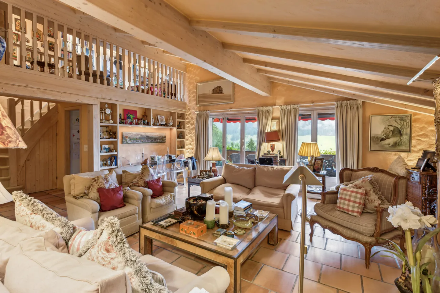 Accogliente appartamento duplex a Château-d'Oex con camino - Foto 5 di 11