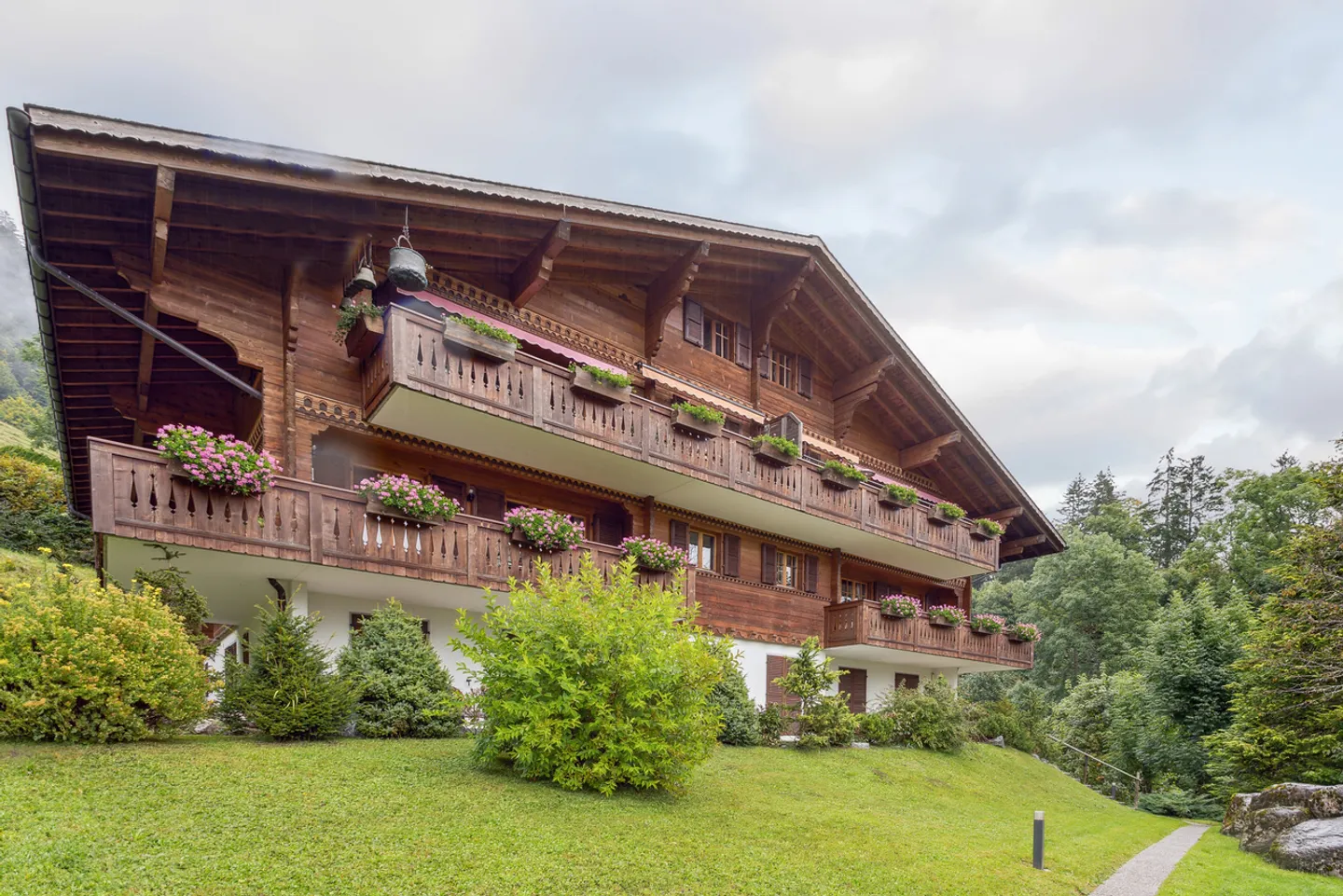 Accogliente appartamento duplex a Château-d'Oex con camino - Foto 11 di 11