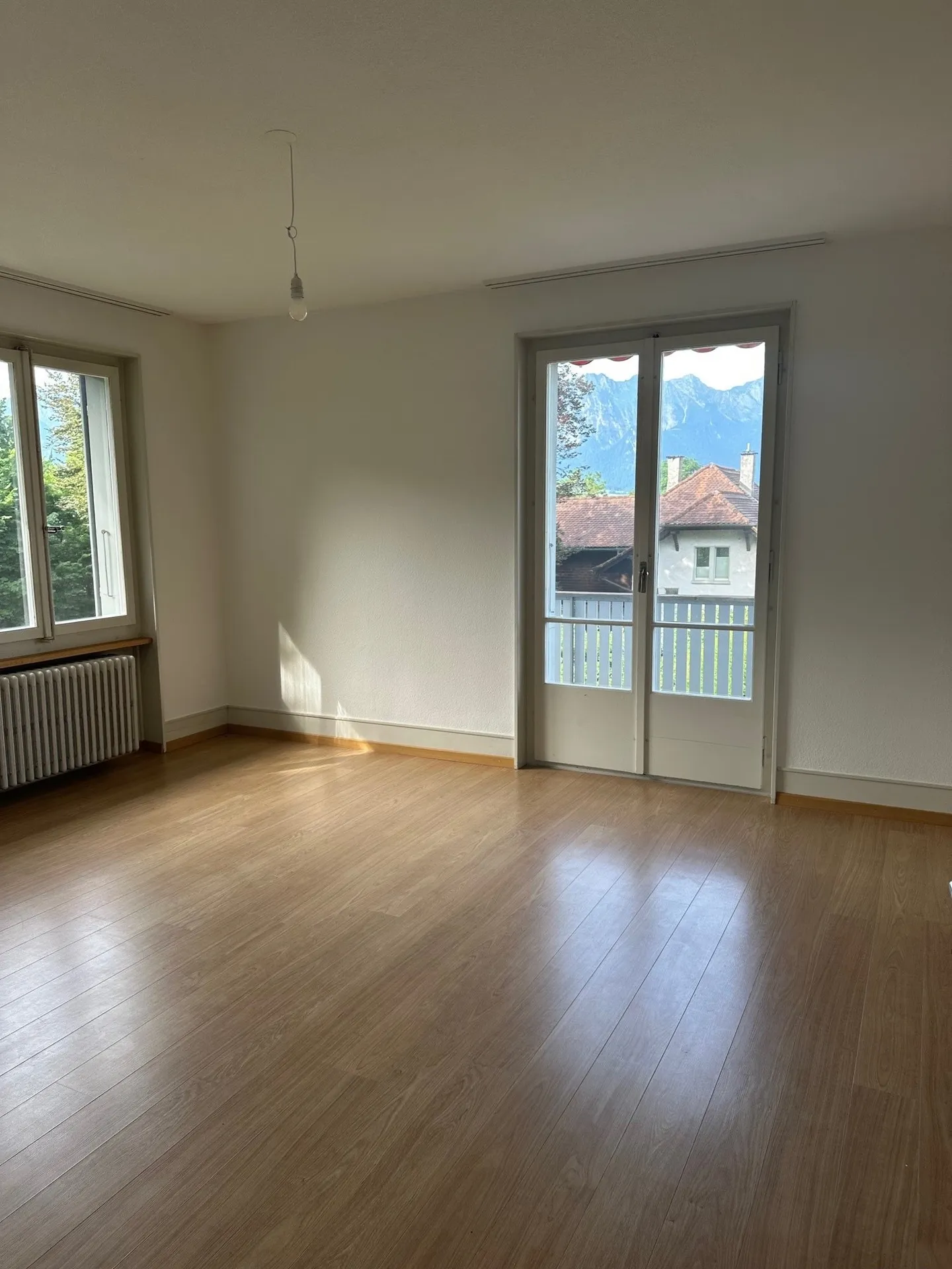 Charmante 5-Zimmer-Wohnung mit Bergblick in Thun - Foto 13 von 15