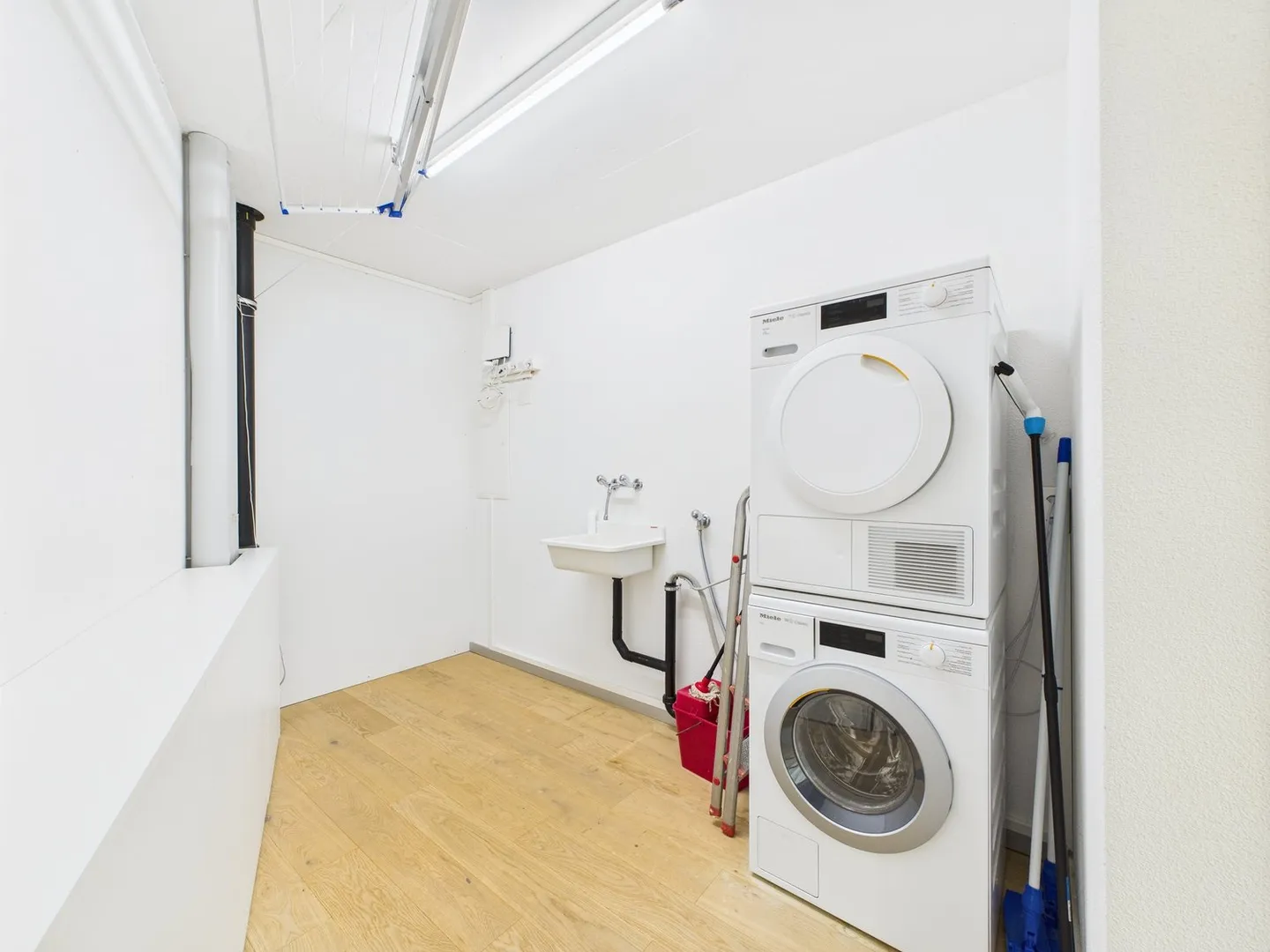 Appartement terrasse exclusif de 4,5 pièces au vignoble - Photo 15 sur 23