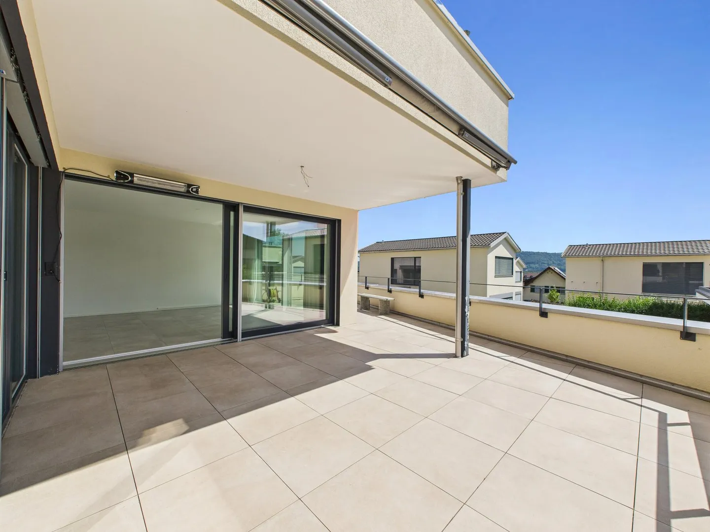 Appartement terrasse exclusif de 4,5 pièces au vignoble - Photo 16 sur 23