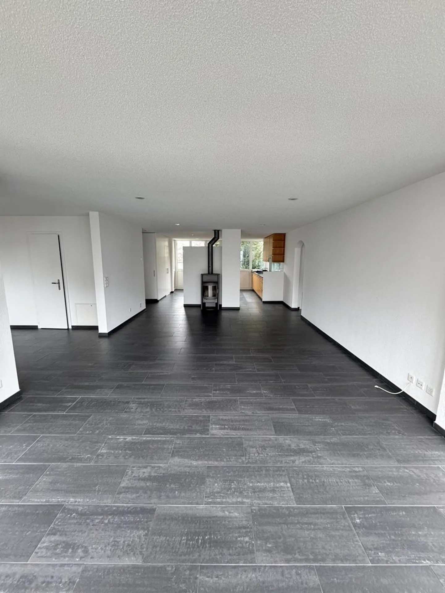 Stylish 4.5-room apartment in Ostermundigen - Photo 3 of 10