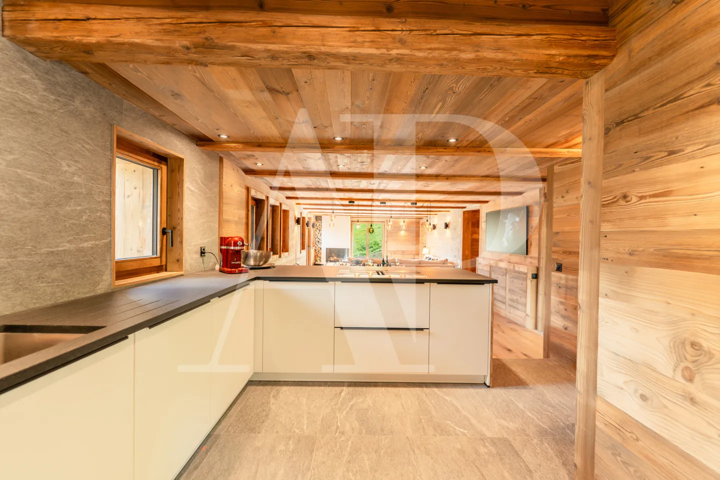 Avanthay Immobilier - Val-d'Illiez - Exceptional chalet under reconstruction - 6.5 rooms - 4 bedrooms - Photo 9 of 29