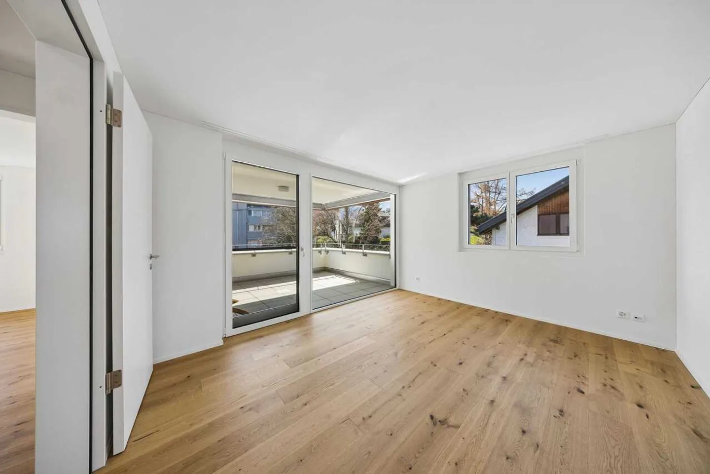 Stunning Maisonette with Lake View - Photo 7 of 13