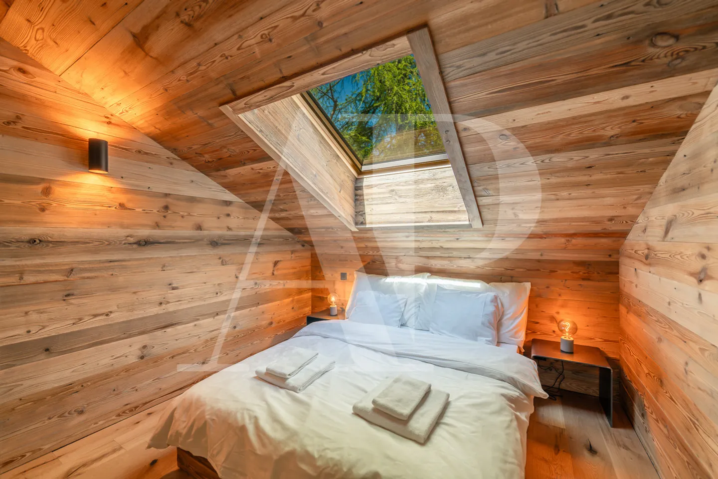 Avanthay Immobilier - Val-d'Illiez - Exceptional chalet under reconstruction - 6.5 rooms - 4 bedrooms - Photo 12 of 29