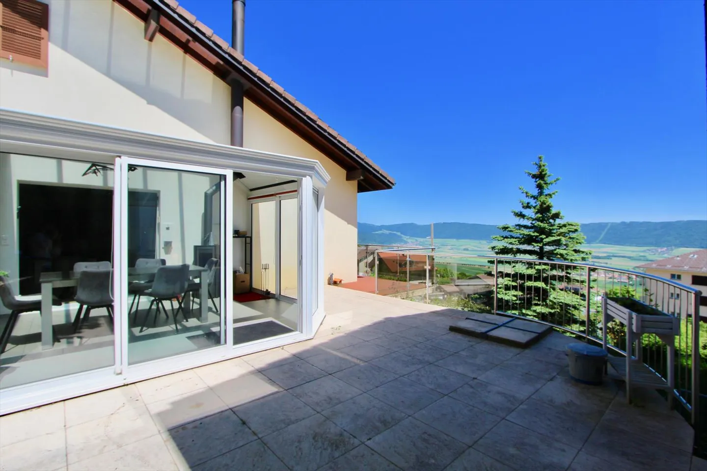 Villa 7,5 Zimmer - Foto 3 von 24