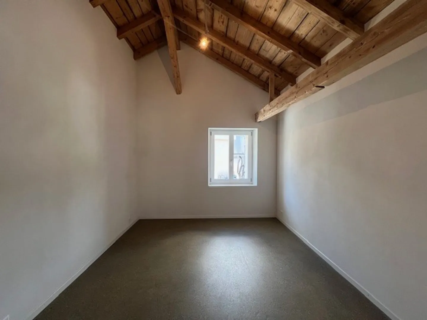 Charming Attique in Uvrier - Photo 5 of 8