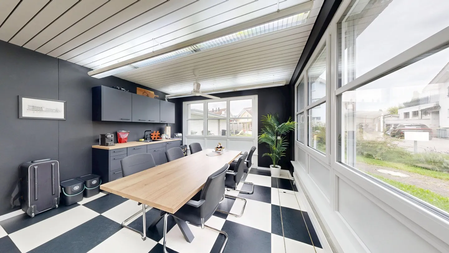 Spazio ufficio moderno a Widnau - Foto 9 di 10