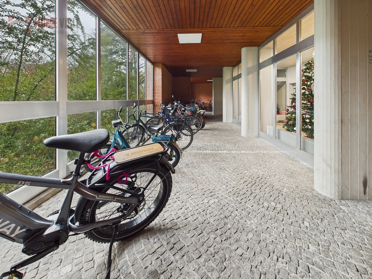 Appartamento luminoso di 3,5 stanze con ascensore e garage - ideale per tutte le età - Foto 16 di 20