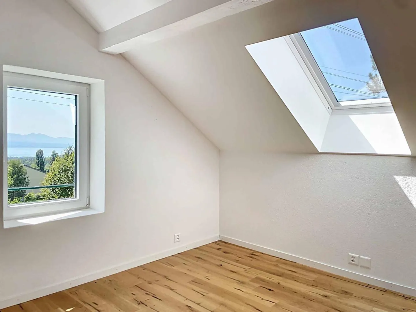 Triplex Incantevole a Jouxtens-Mézery - Foto 7 di 10