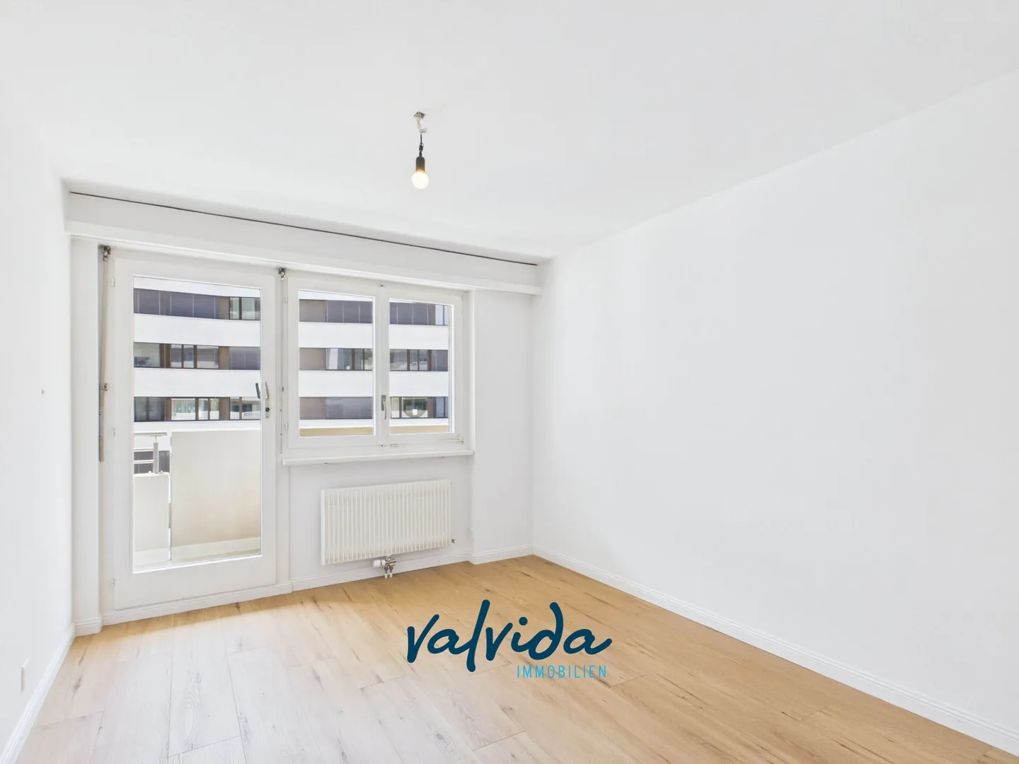 Appartement lumineux et spacieux de 5,5 pièces au cœur de Visp - Photo 8 sur 12