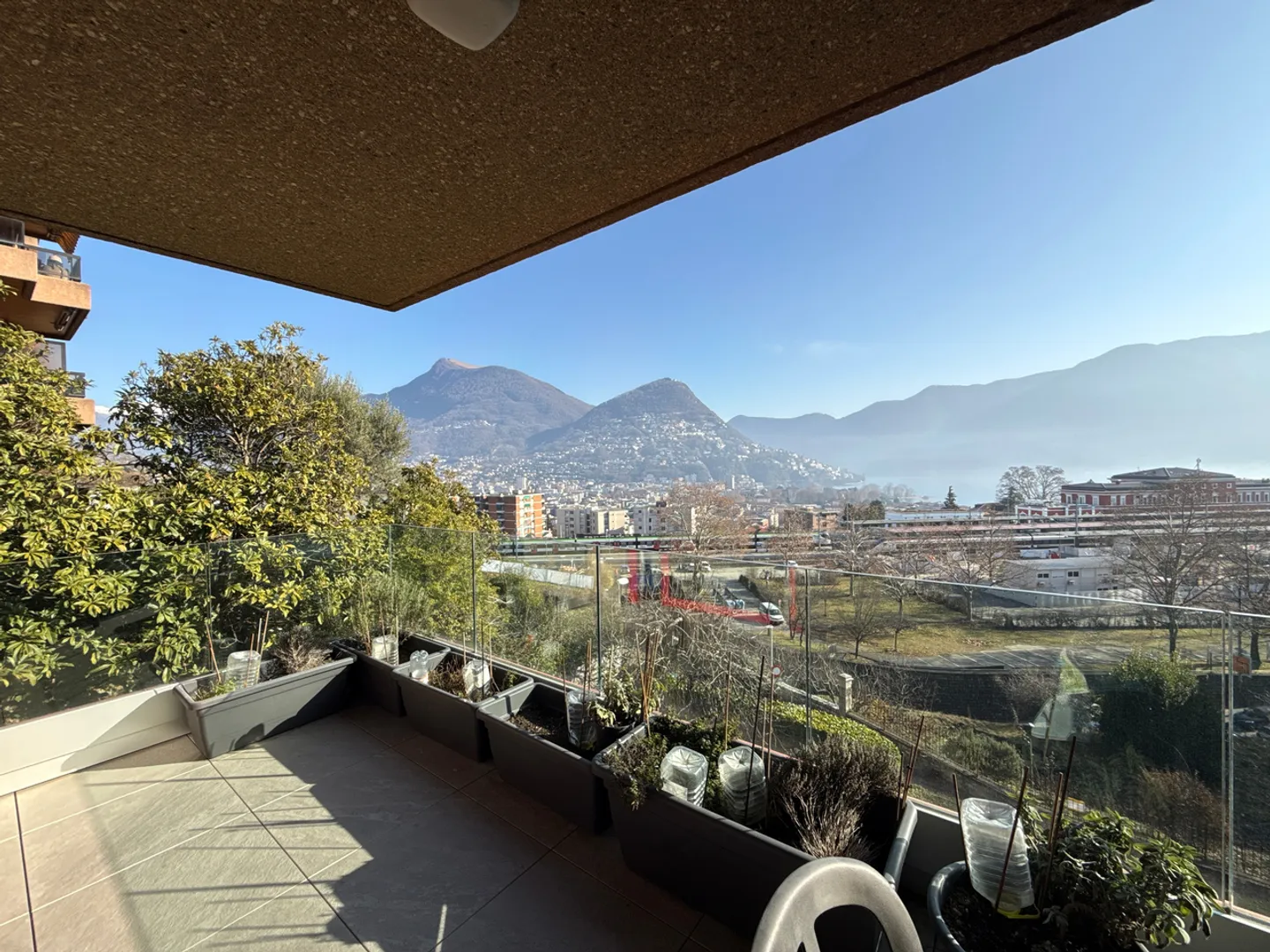 Charmante Wohnung mit Seeblick - Foto 8 von 16