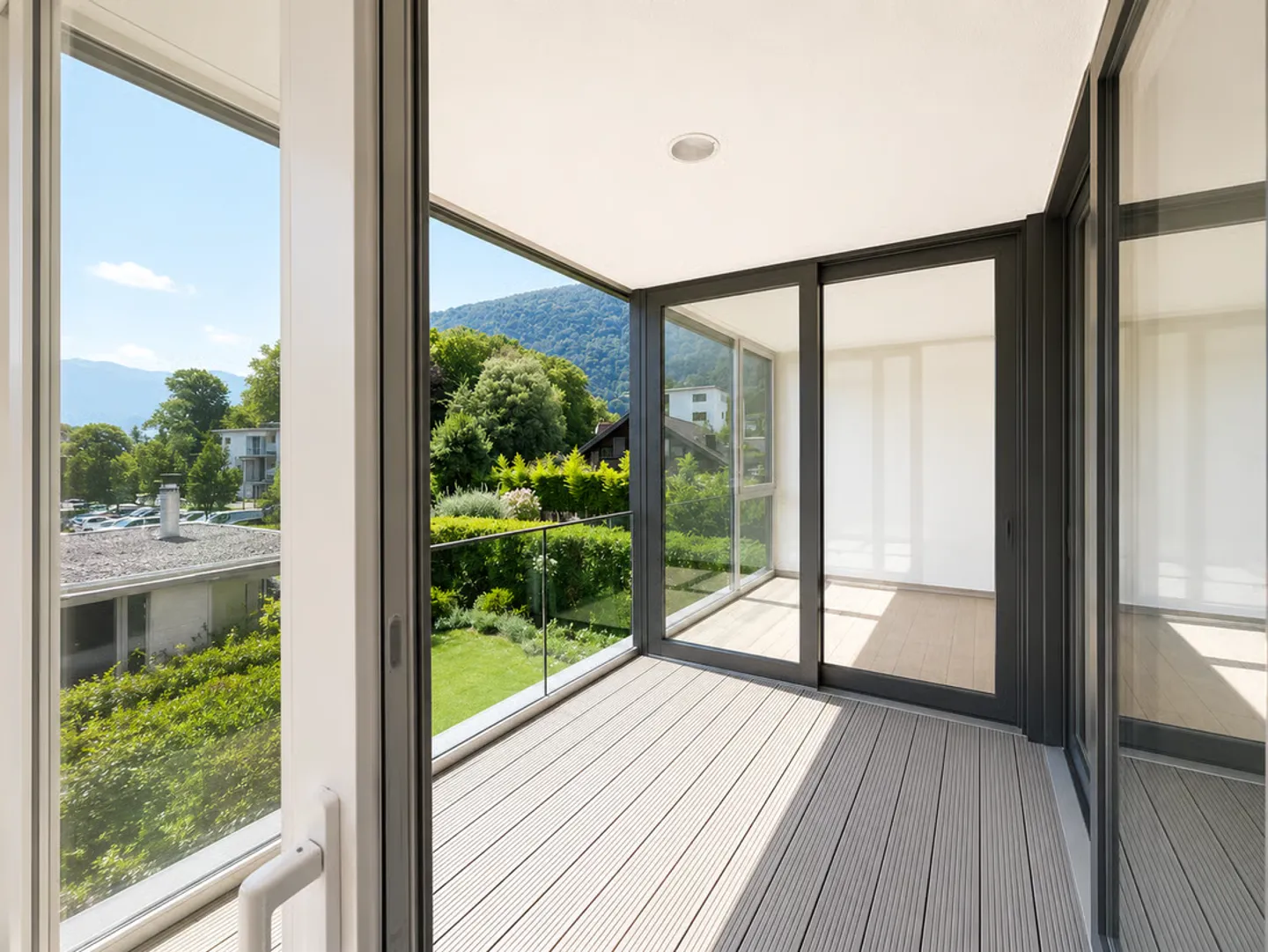 Helle 2.5 Zimmer Wohnung mit Terrasse - Foto 6 von 10