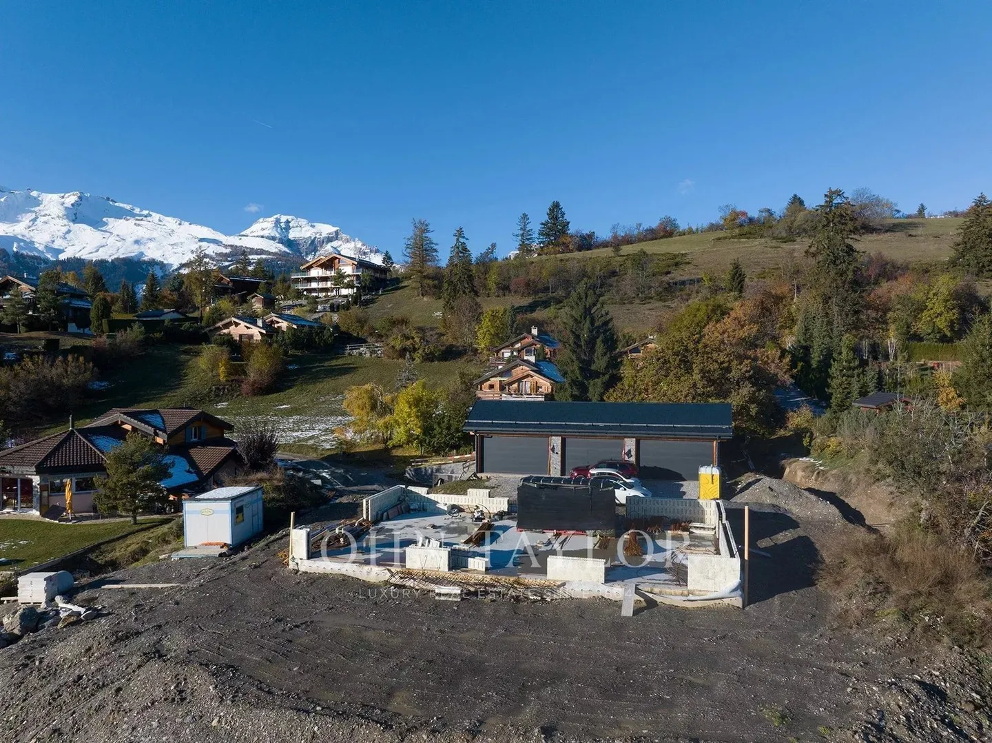 Acquisition of a project on a unique property - Photo 6 of 9