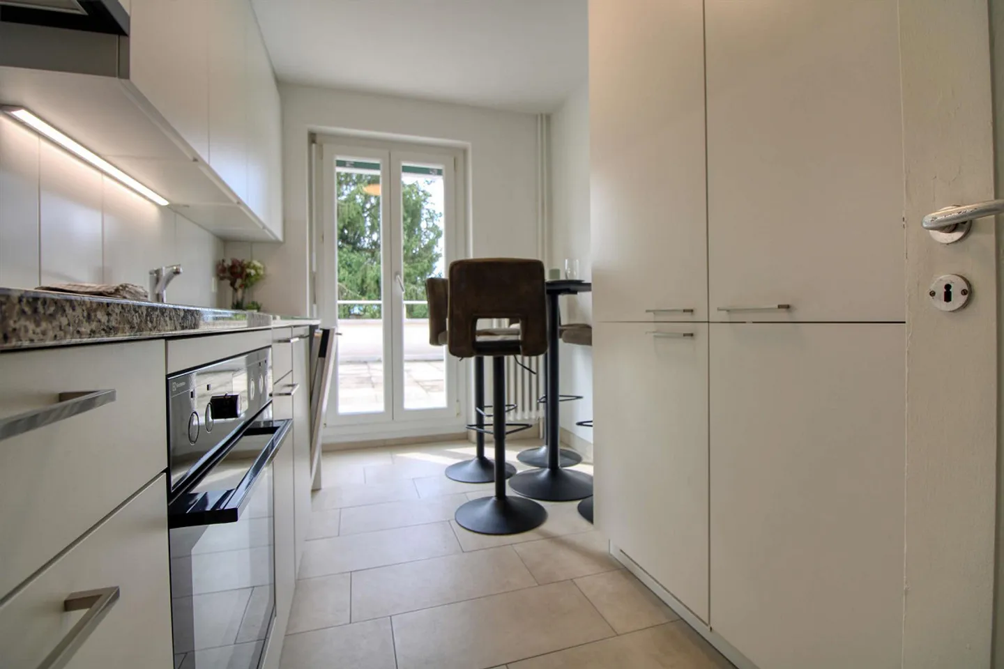 Appartamento Coliving Spazioso con Grande Terrazza a Wallisellen - Foto 11 di 23