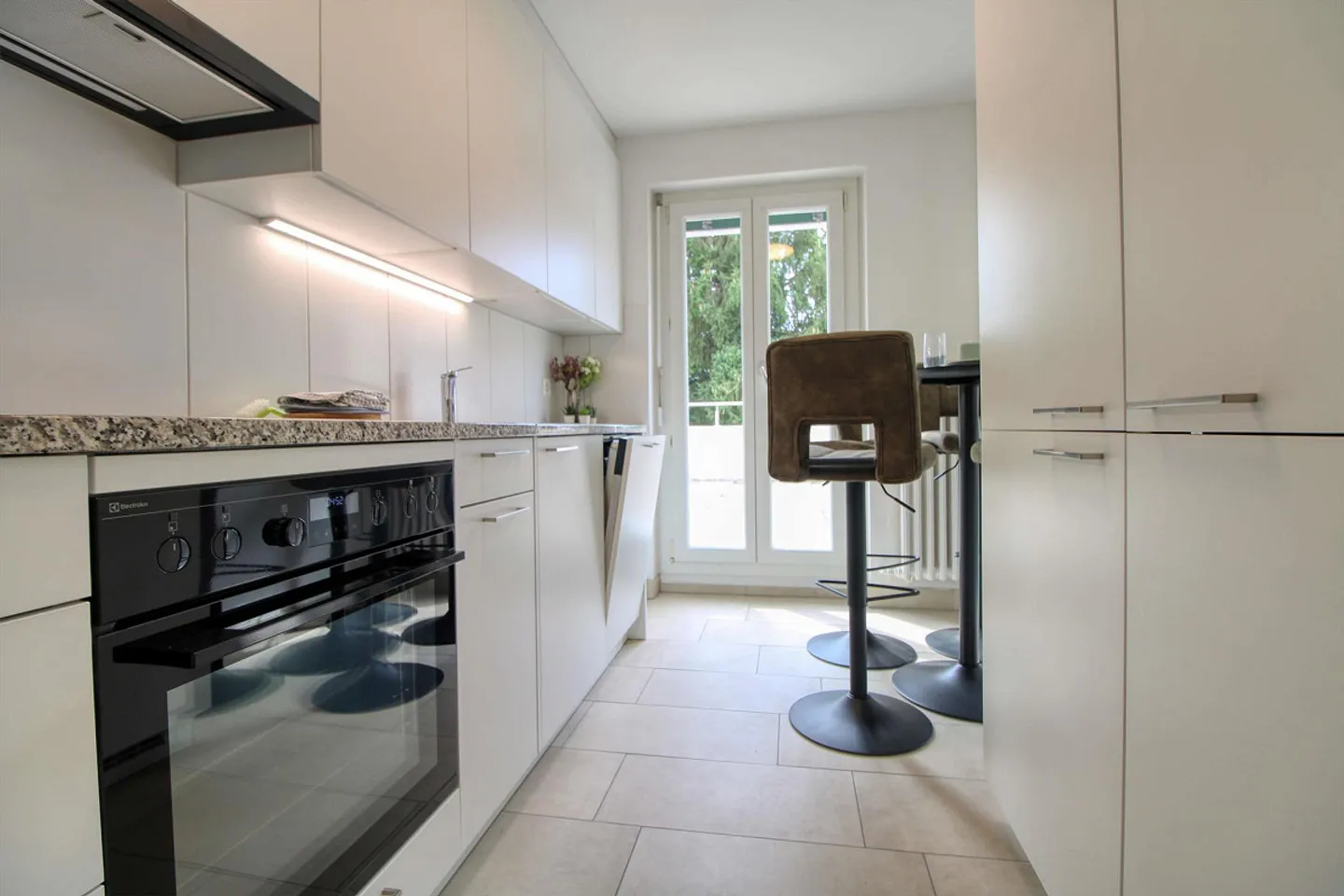 Appartamento Coliving Spazioso con Grande Terrazza a Wallisellen - Foto 12 di 23