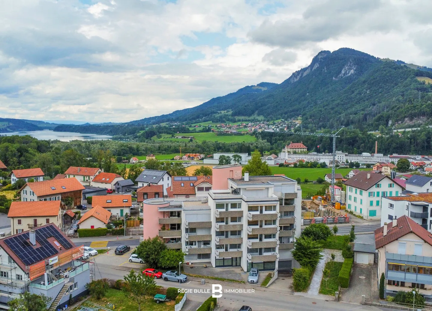 BROC - Wunderschöne 4,5-Zimmer-Wohnung komplett renoviert - Foto 13 von 15