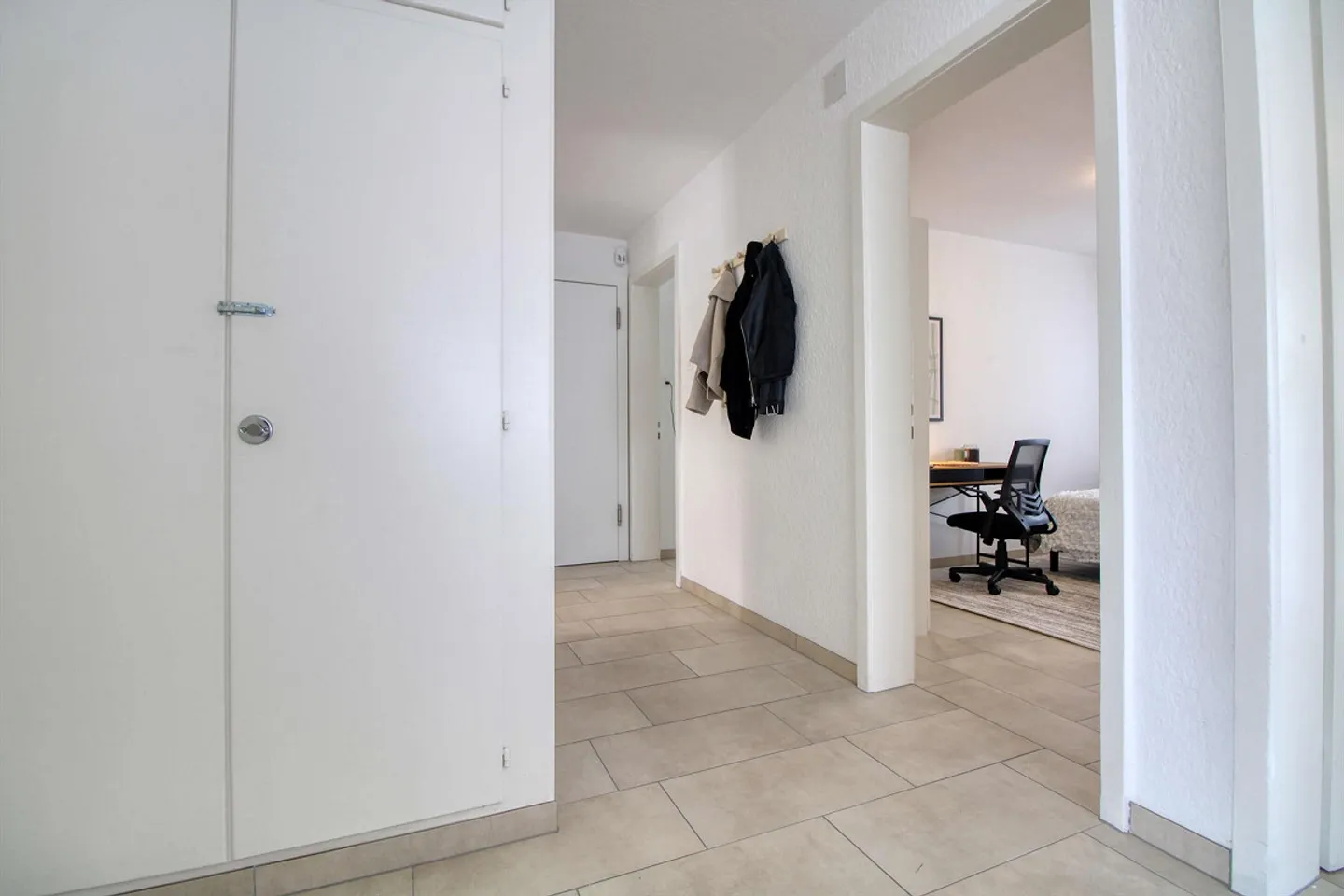 Appartamento Coliving Spazioso con Grande Terrazza a Wallisellen - Foto 15 di 23