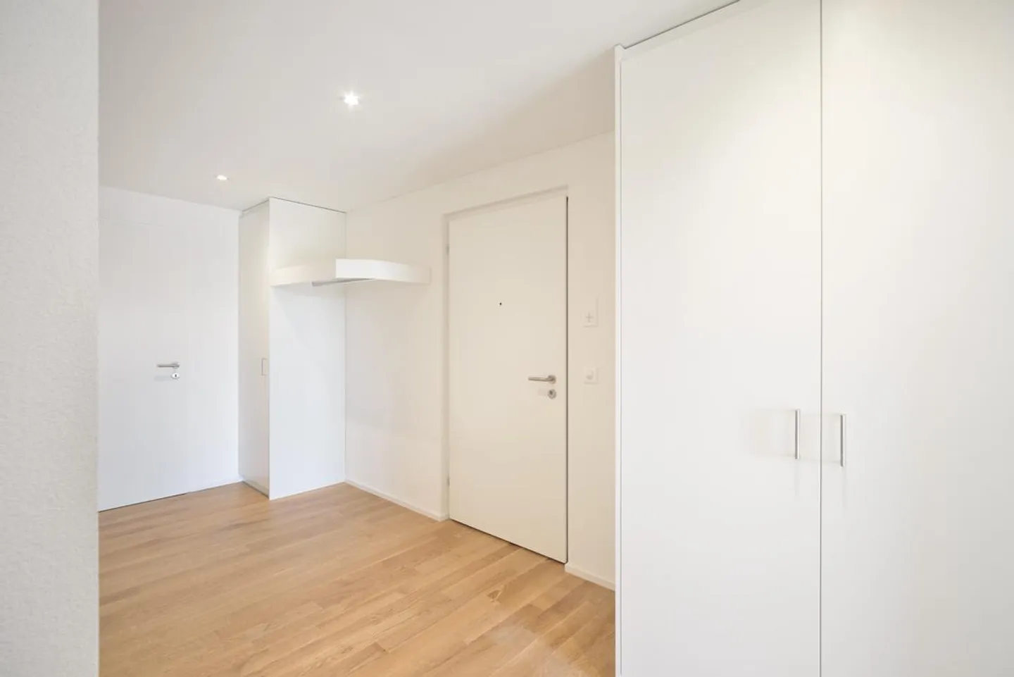 3.5 Room Apartment in Au SG - Photo 3 of 9