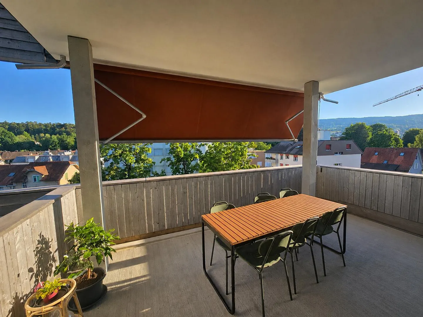 Grosszügige 4.5-Zimmer-Wohnung mit Balkon und Aussicht in Dietikon - Photo 3 sur 11