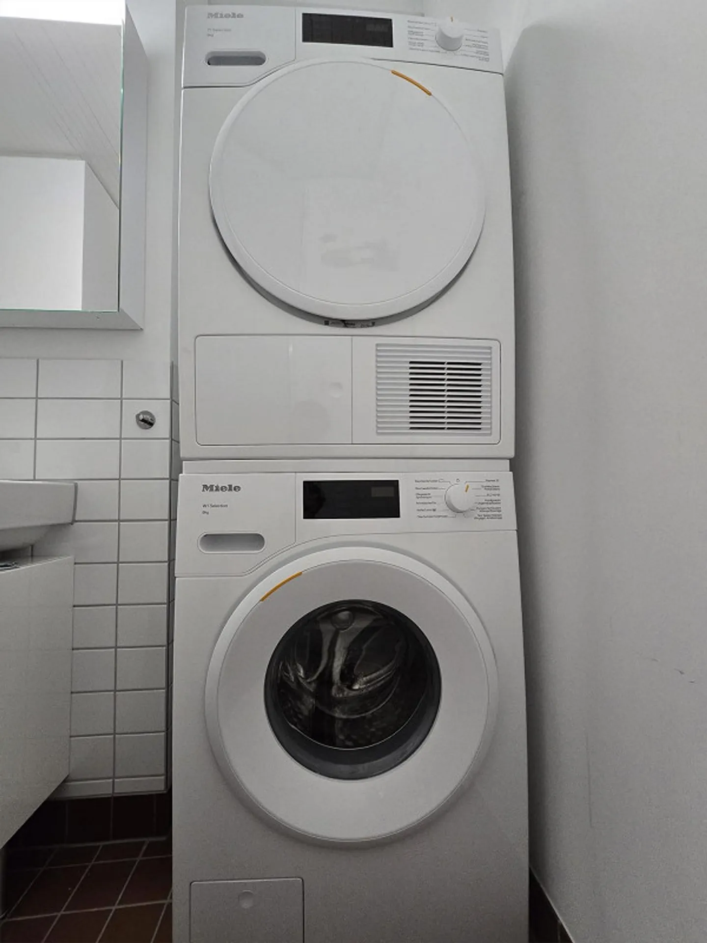 Grosszügige 4.5-Zimmer-Wohnung mit Balkon und Aussicht in Dietikon - Photo 11 sur 11