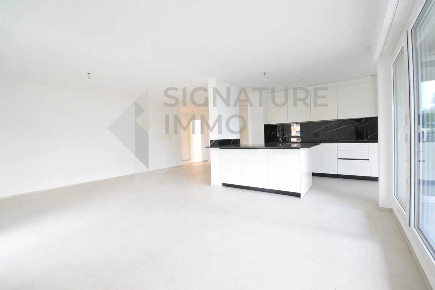 Modern 4.5-room apartment in new condition - Fribourg City - Photo 2 of 11