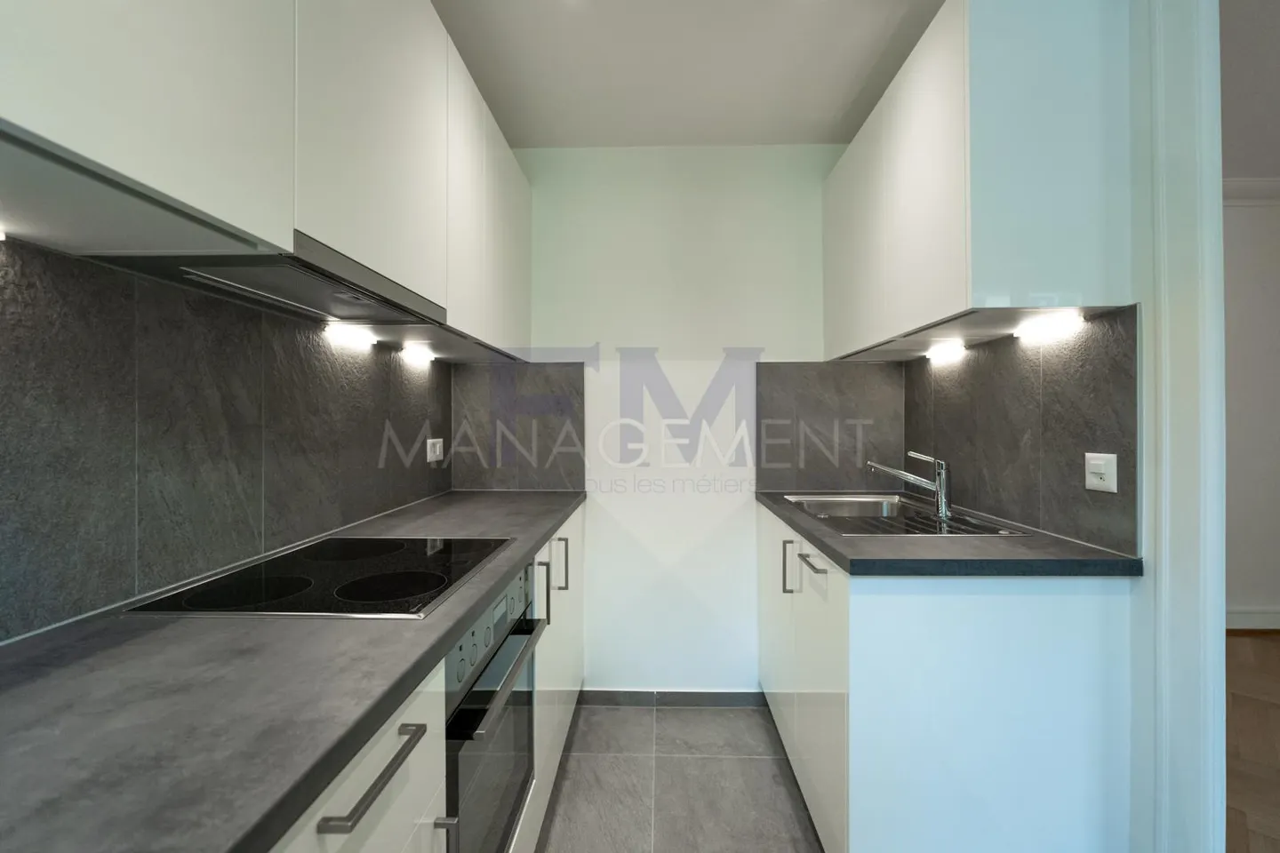 Appartamento ristrutturato a Plainpalais - Foto 5 di 13