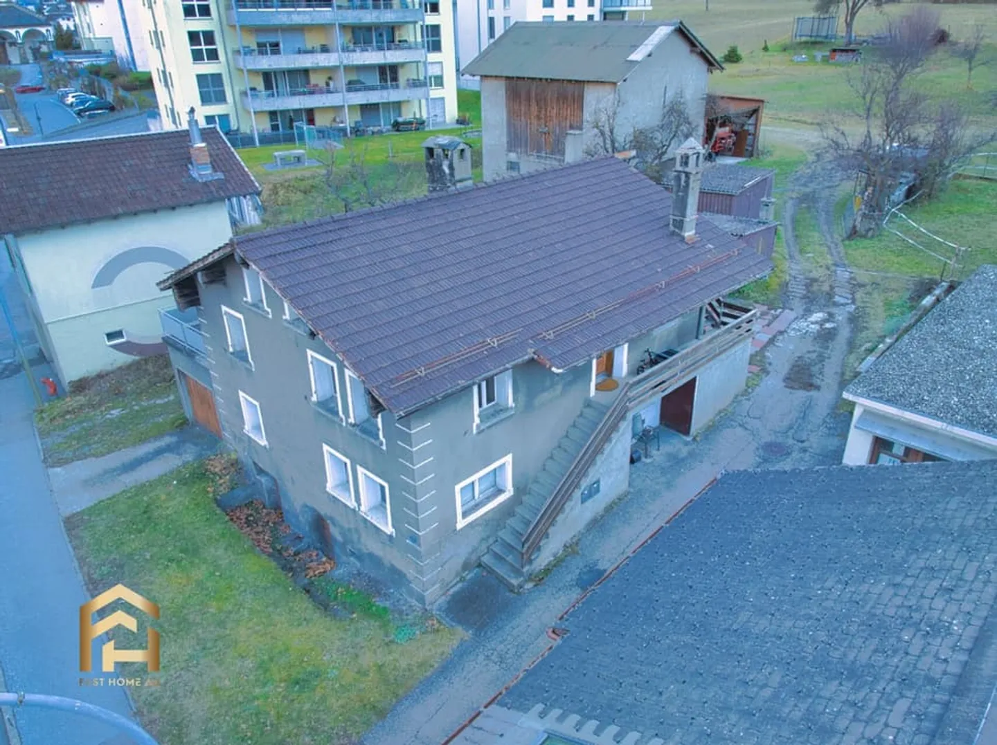 Maison charmante avec deux unités résidentielles au cœur de Brig-Glis - Photo 2 sur 13