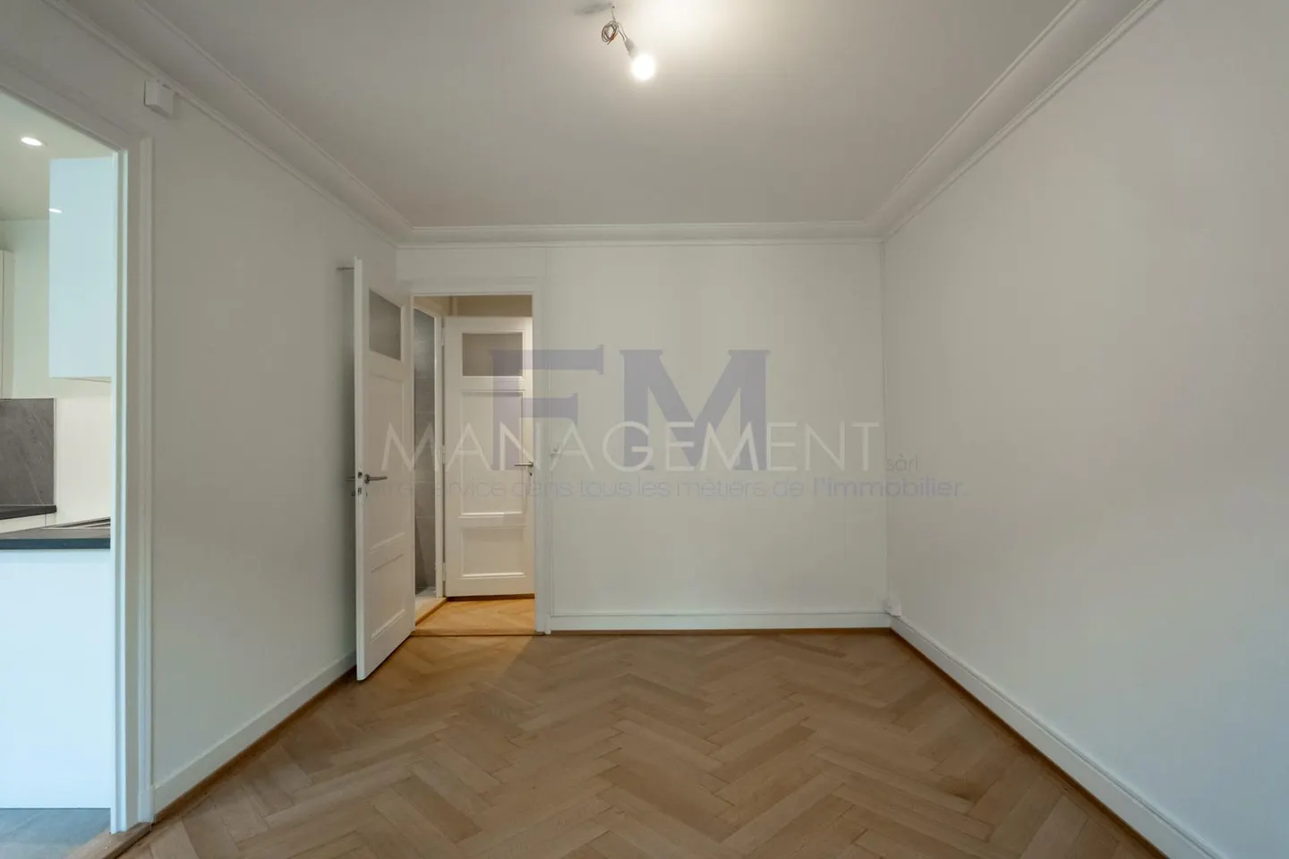 Appartamento ristrutturato a Plainpalais - Foto 2 di 13