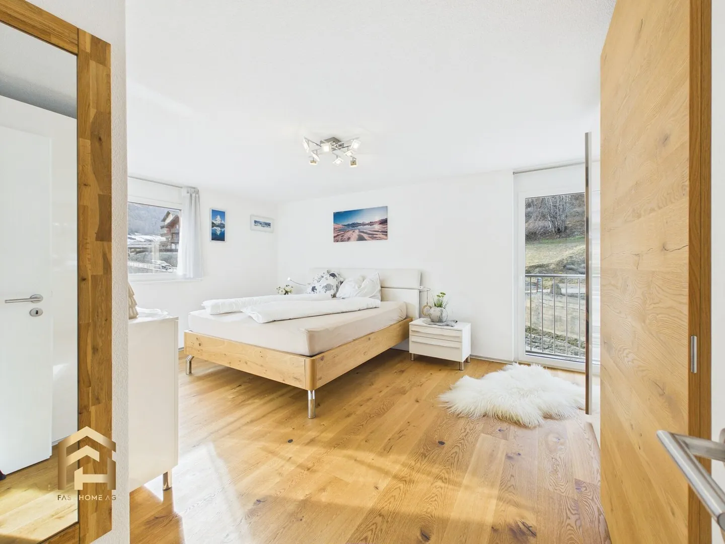 Exclusive 5.5-room duplex apartment with sunny Alpine view - Photo 8 of 13