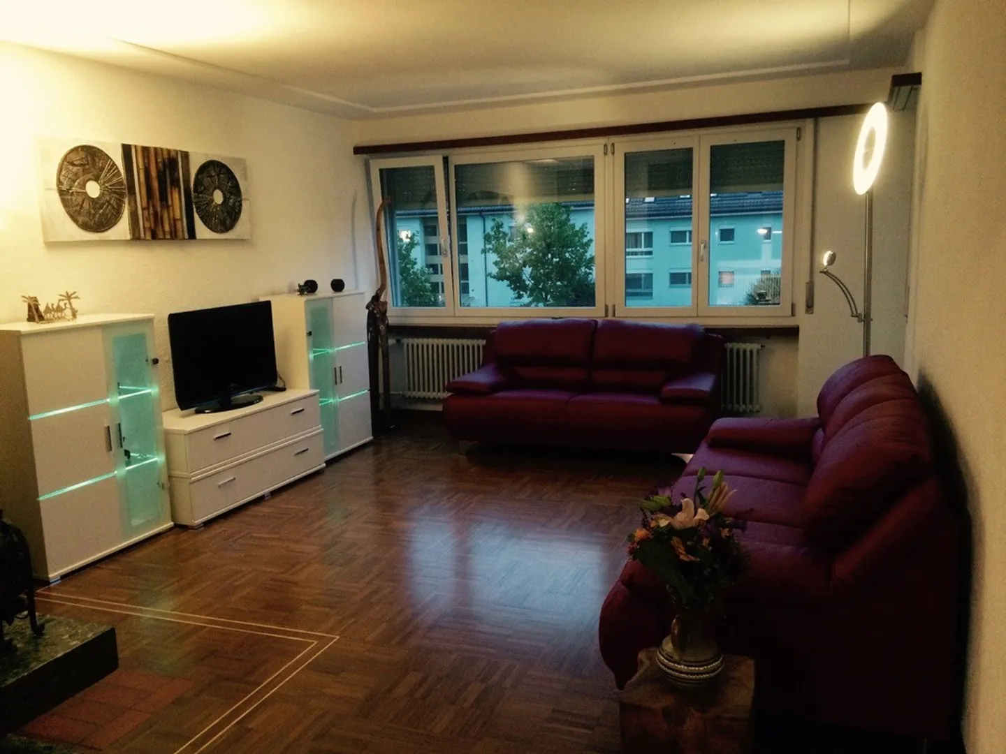 🌟 Moderno appartamento business di 3,5 stanze a Opfikon–Glattbrugg Completamente arredato e ben collegato - Foto 1 di 11
