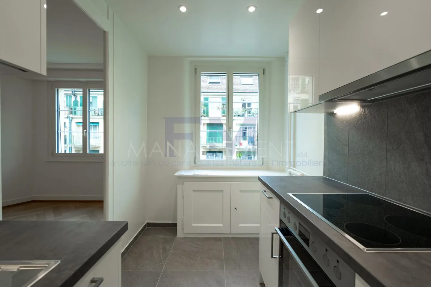 Appartamento ristrutturato a Plainpalais - Foto 4 di 13
