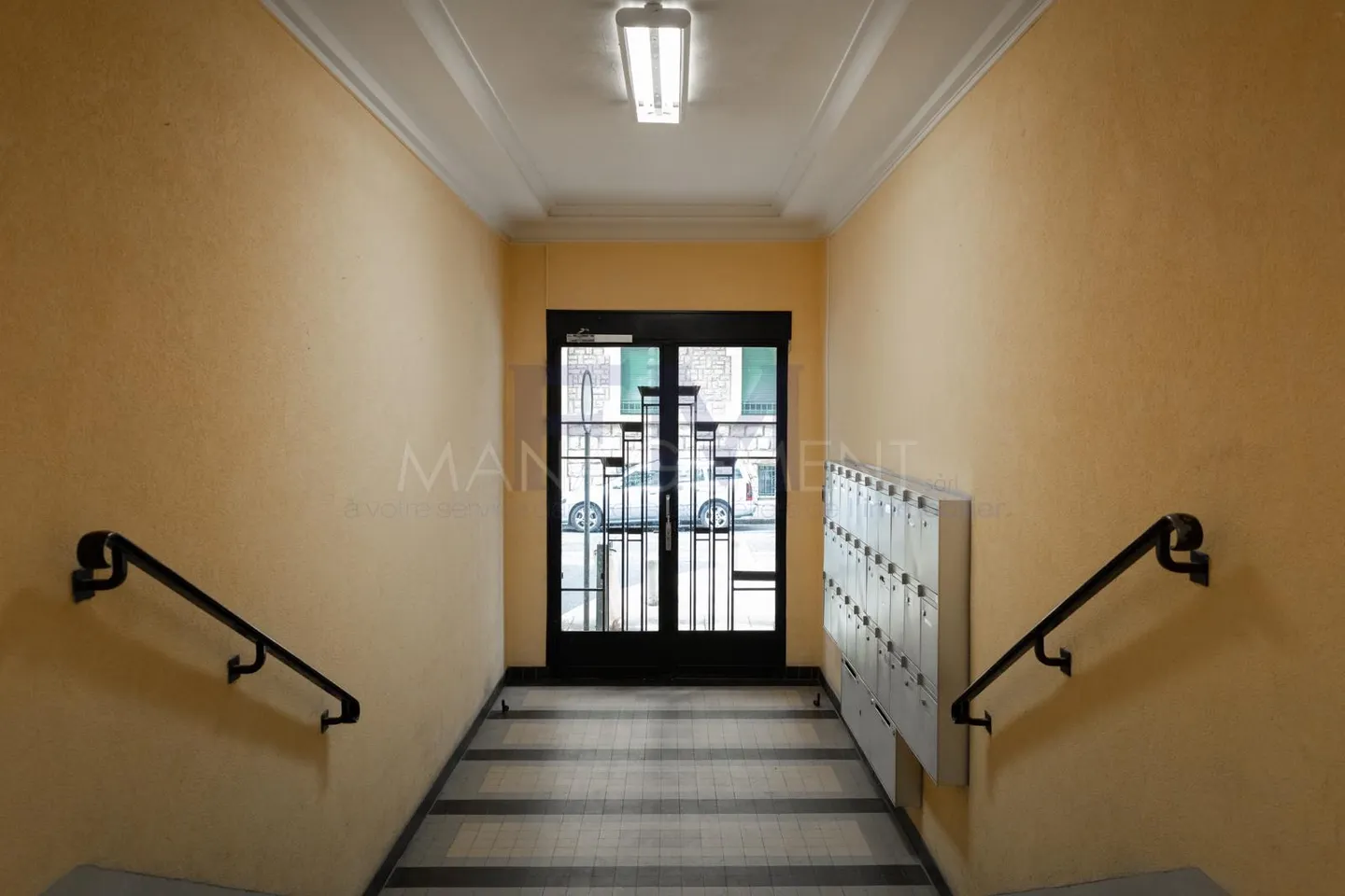 Appartamento ristrutturato a Plainpalais - Foto 10 di 13