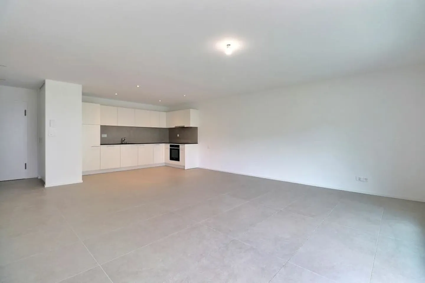 Appartamento 2.5 locali a Moudon - Foto 2 di 13