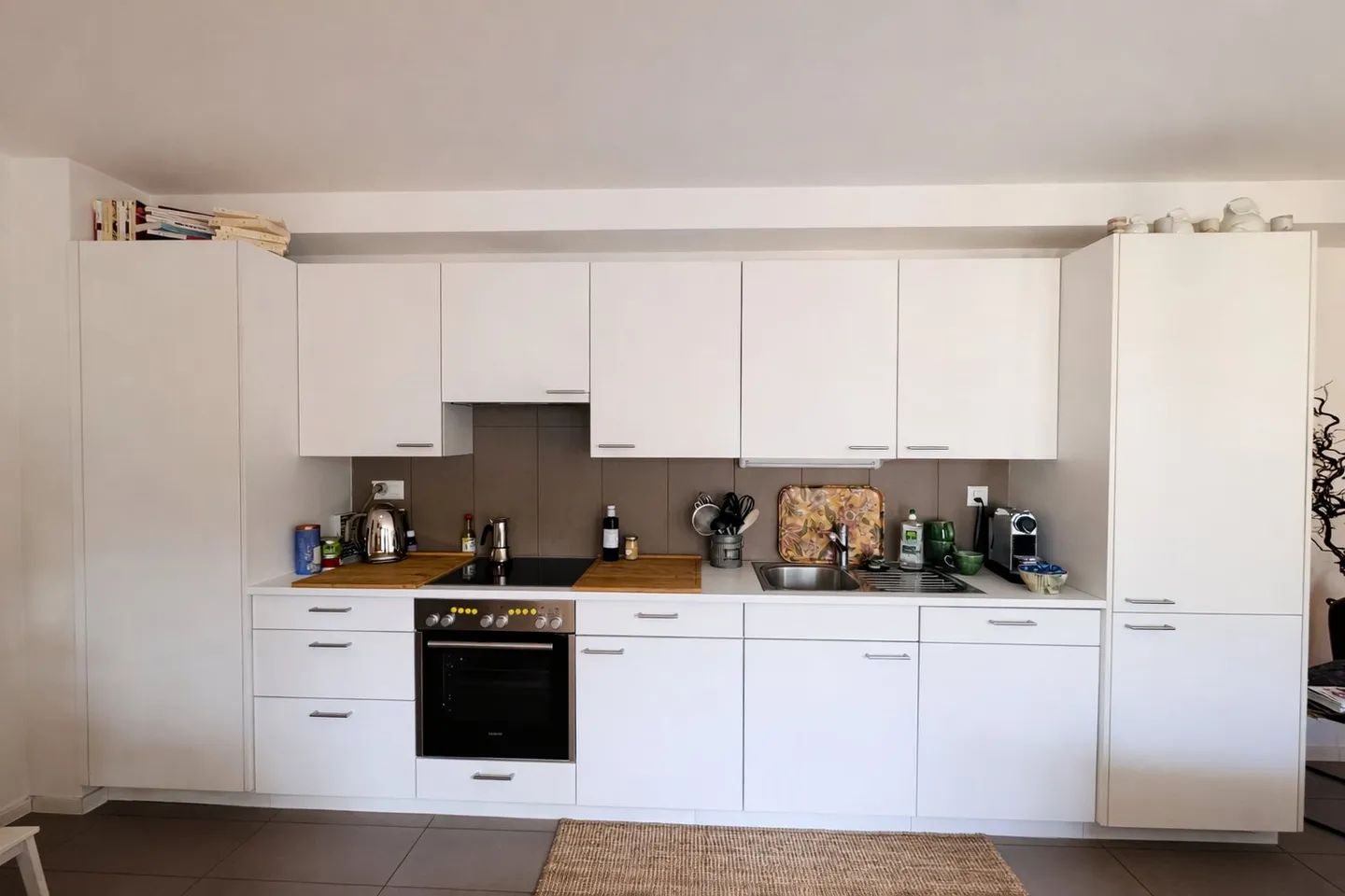 Superbes Wohnung mit viel Licht und Blick auf die Altstadt - Photo 5 sur 10