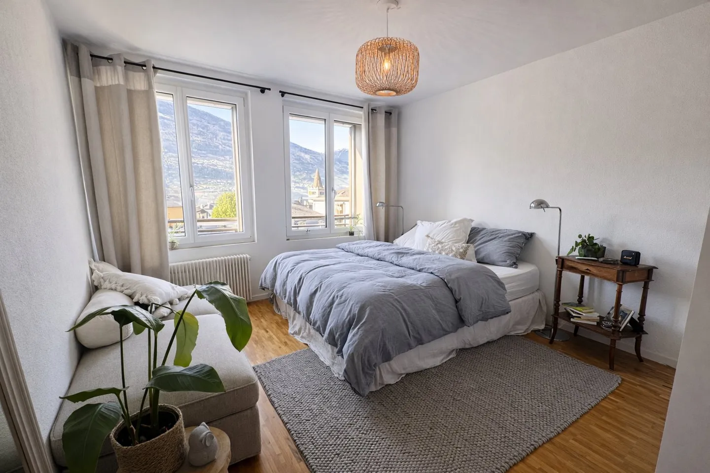 Superbes Wohnung mit viel Licht und Blick auf die Altstadt - Photo 6 sur 10