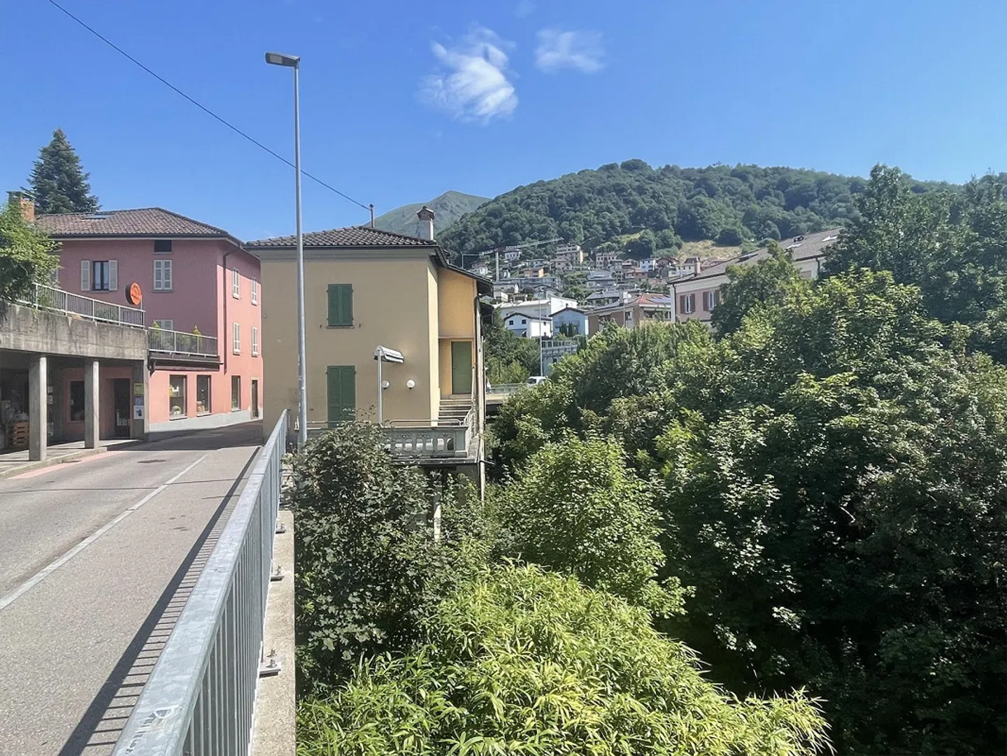 INTERESTING PROPERTY TO RENOVATE IN THE HEART OF TESSERETE - Photo 7 of 11