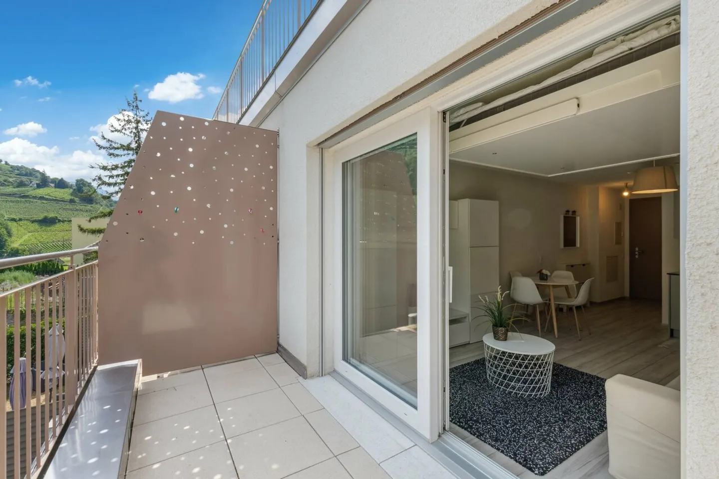 Charmant studio meublé - Photo 8 sur 10