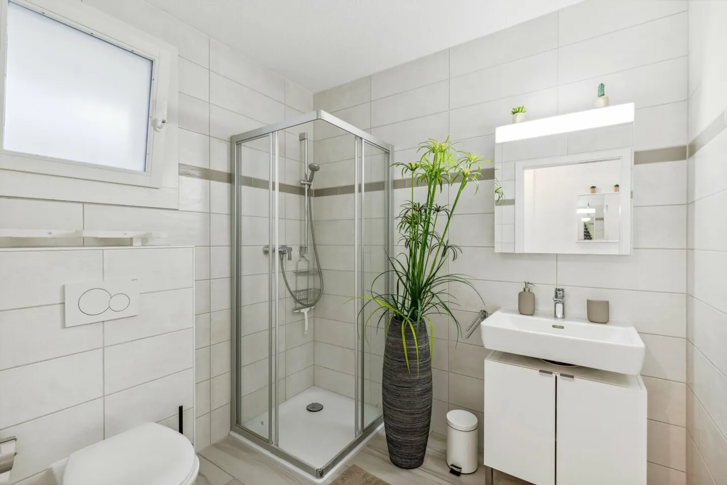 Charmant studio meublé - Photo 6 sur 10