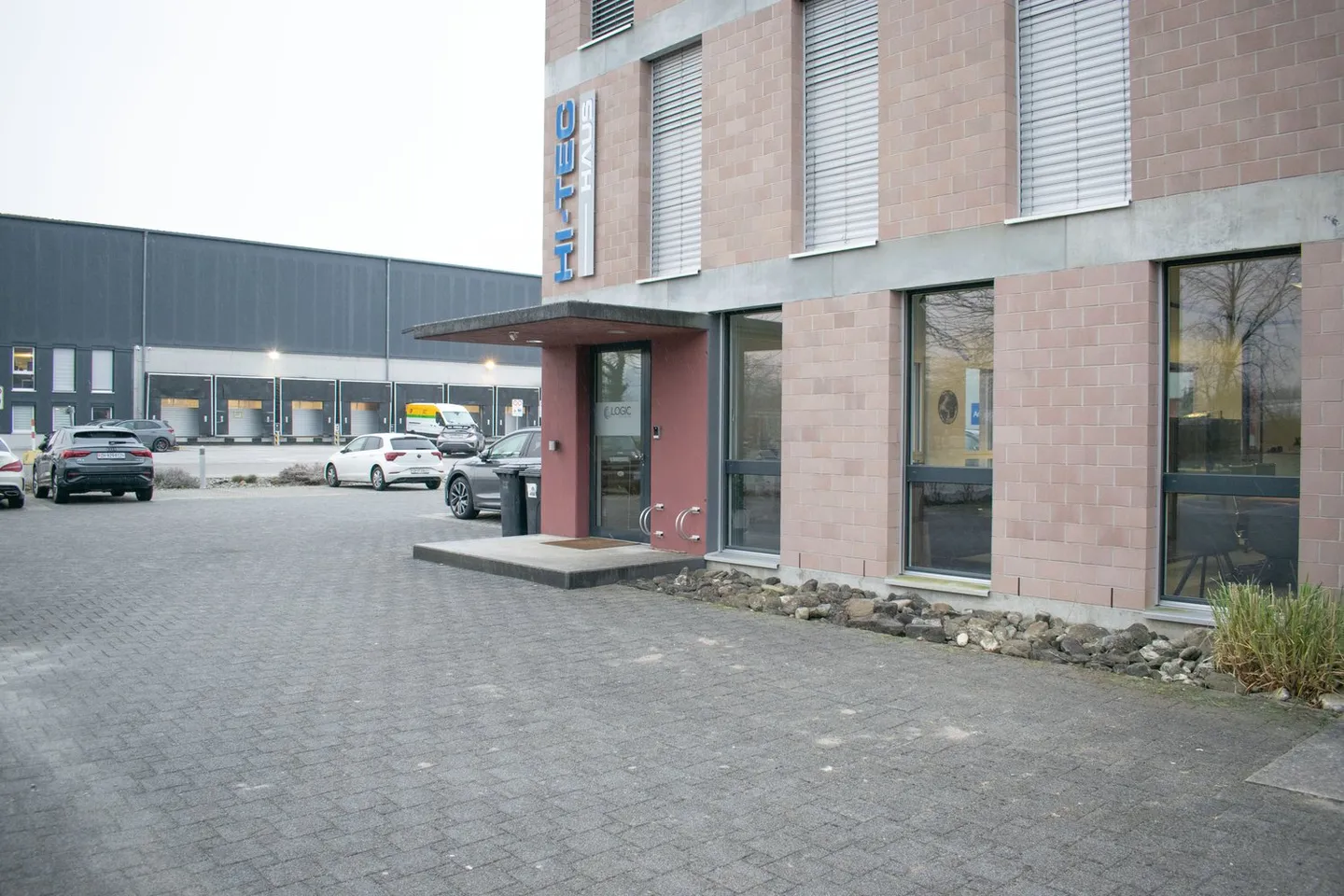 Modernes Büro - Foto 3 von 10