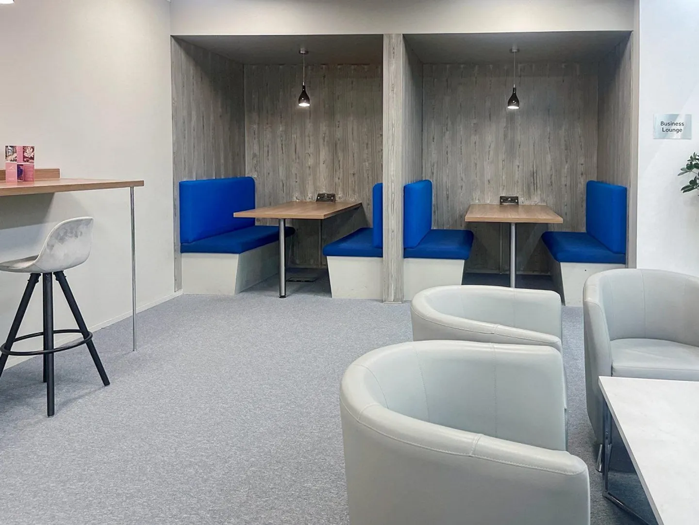 Private office space for 25 in Regus Spoom Kriens - Photo 4 of 9