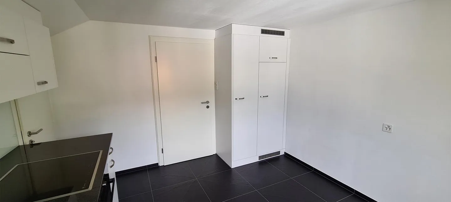 Renovierte Wohnung mit Terrasse - Foto 4 von 7