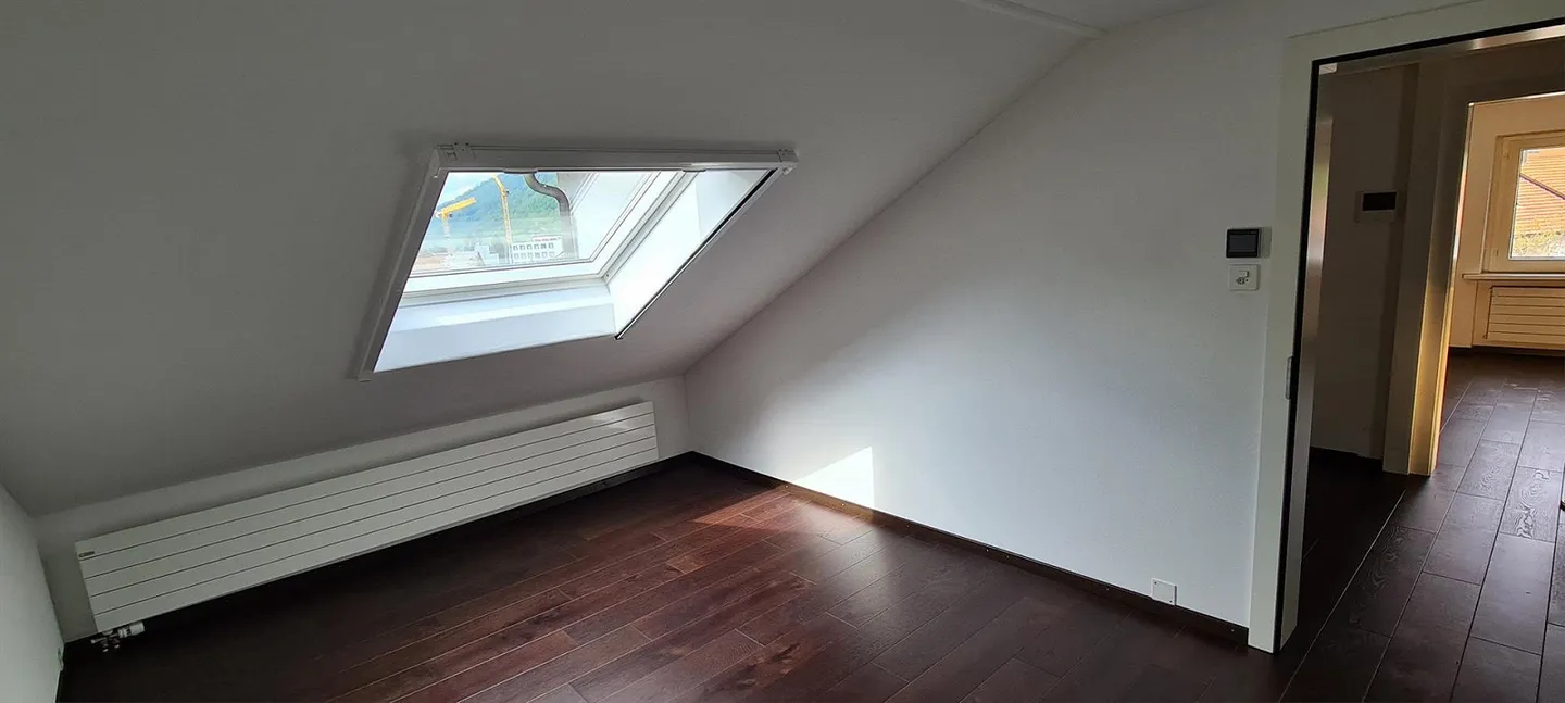 Renovierte Wohnung mit Terrasse - Foto 6 von 7