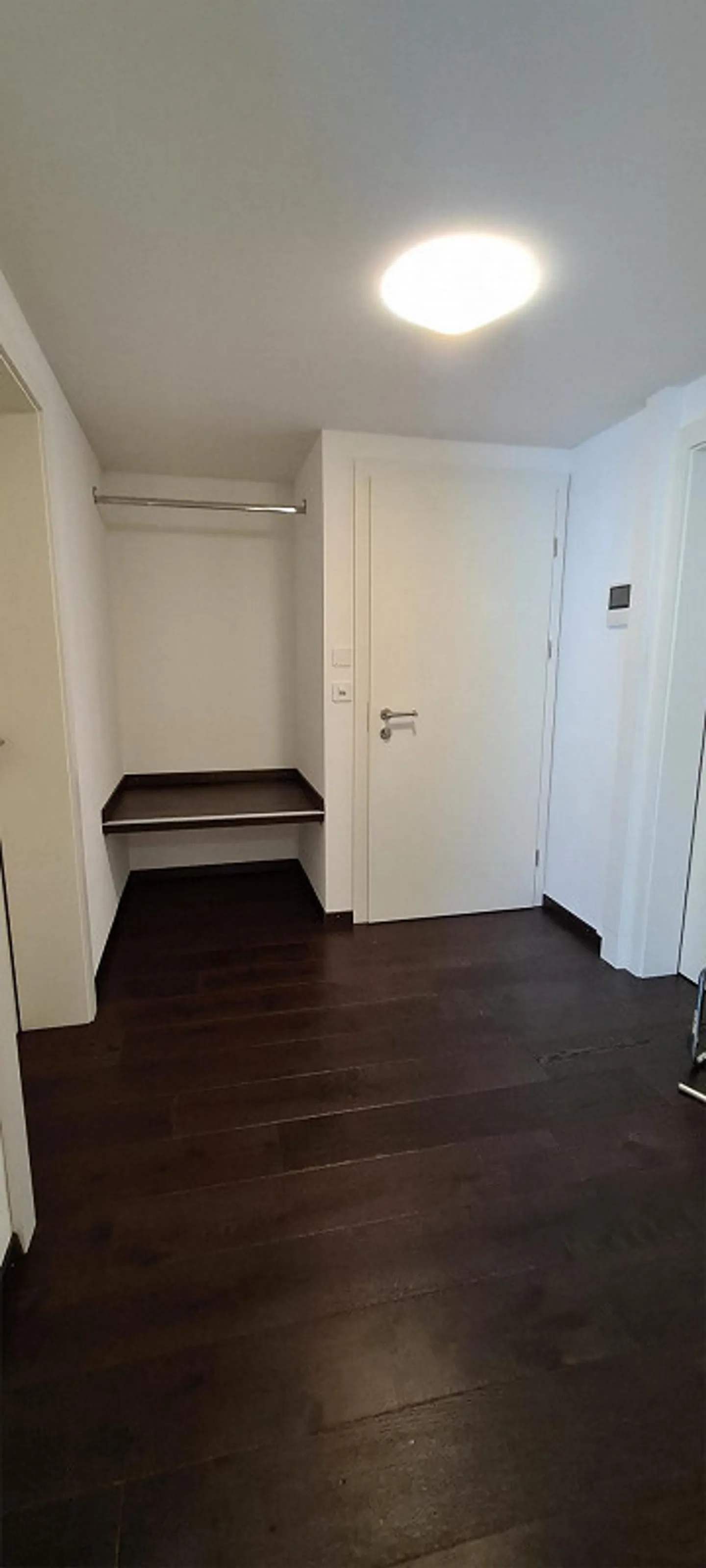 Renovierte Wohnung mit Terrasse - Foto 1 von 7