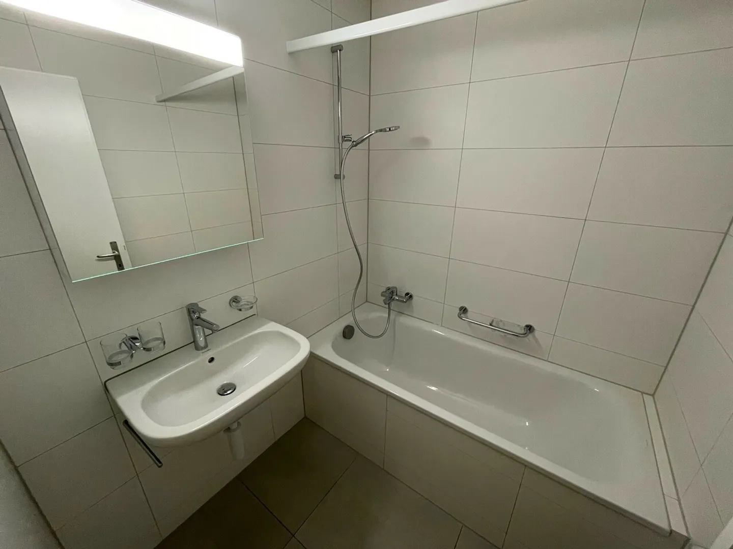 Appartamento 4.5 stanze - Foto 7 di 9