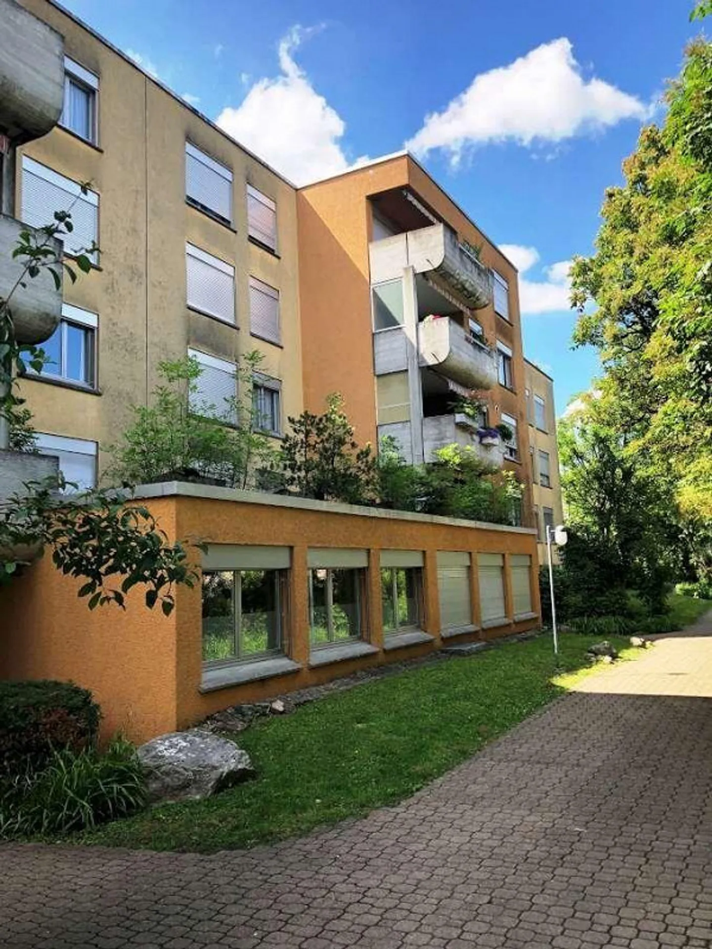 Centrale e idealmente collegato ai trasporti - Foto 1 di 3