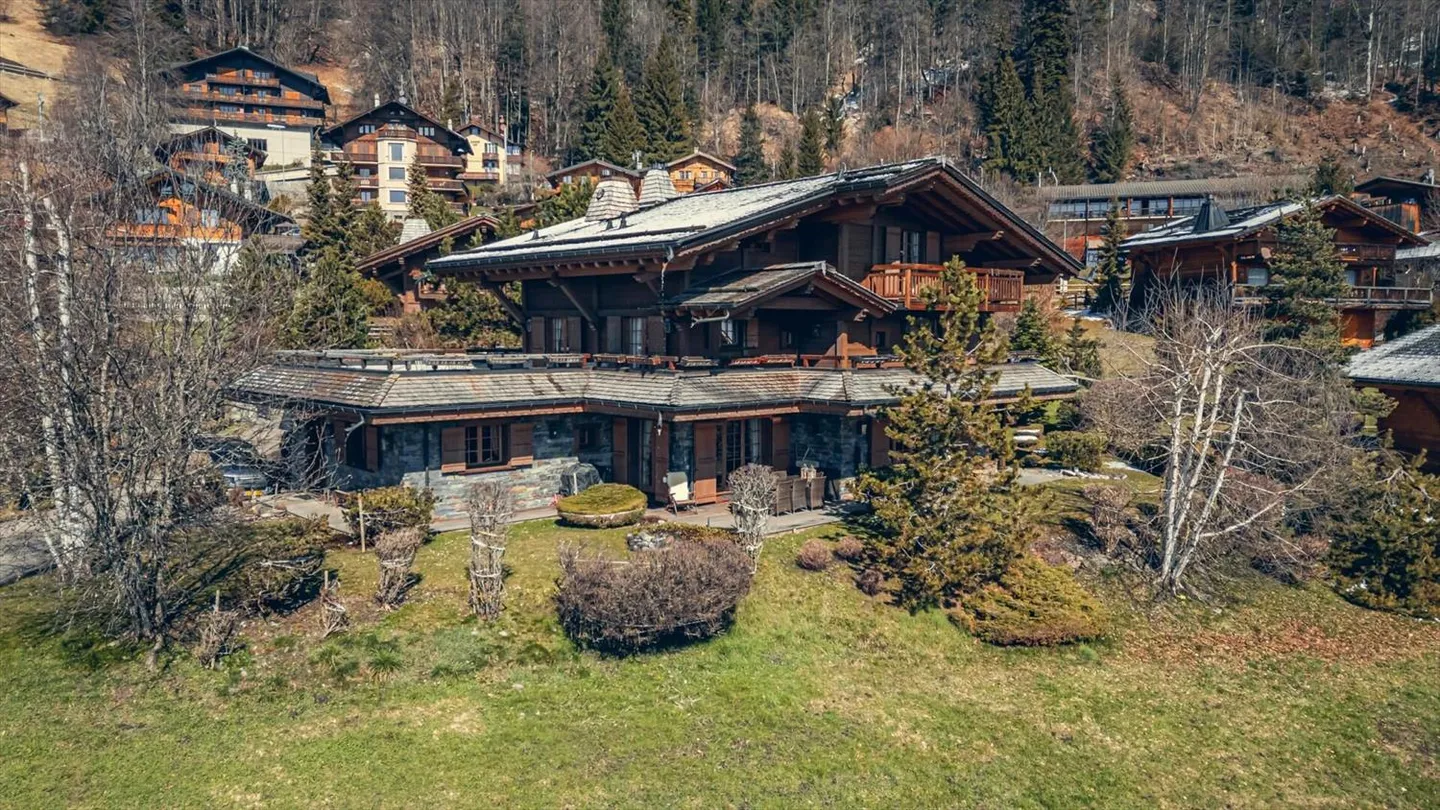 Chalet 6 camere ad Arveyes - Foto 1 di 13