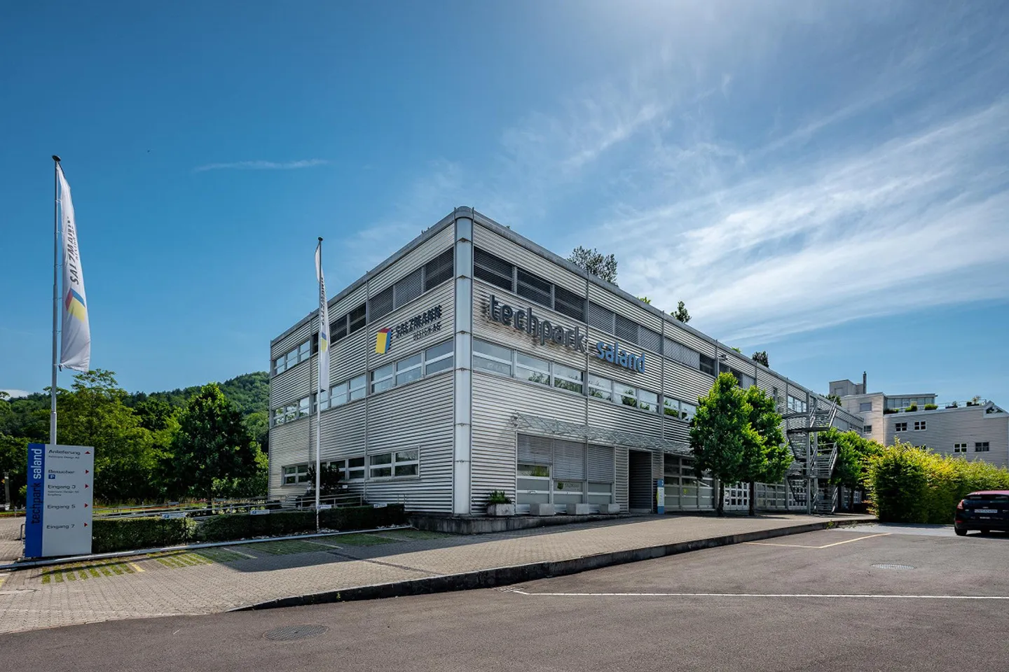 Günstige Bürofläche im Techpark Saland zu vermieten - Foto 2 von 3